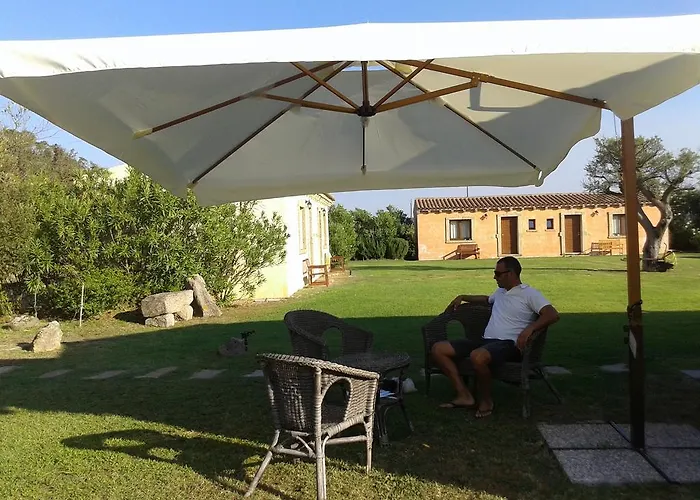 Pubulos Bed and Breakfast Όλμπια