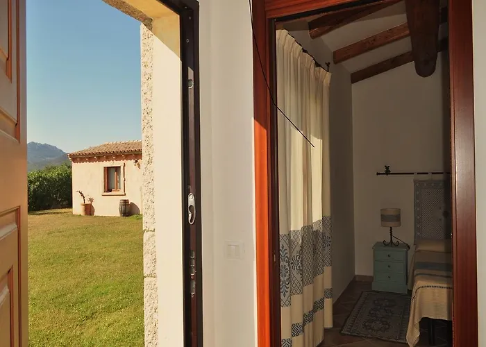 Pubulos Bed and Breakfast 3*