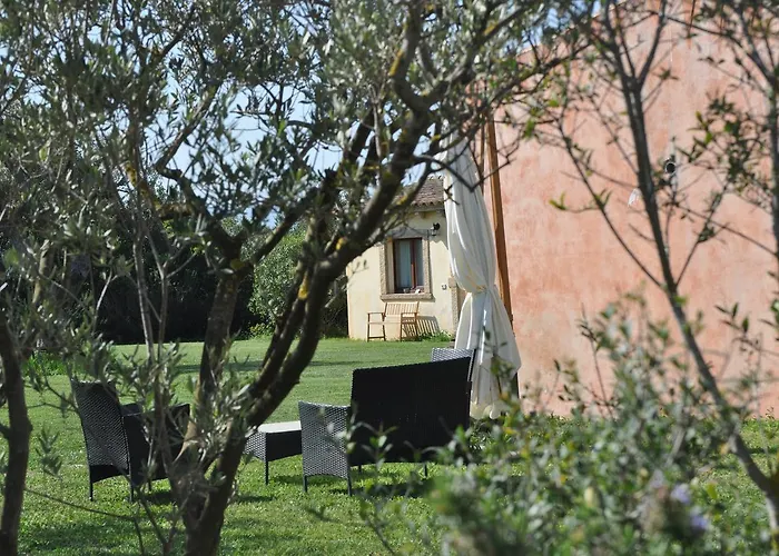 Pubulos Bed and Breakfast 3*