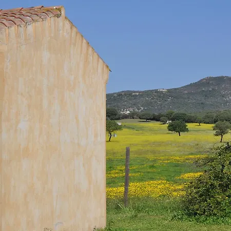 Pubulos Bed & Breakfast 3*